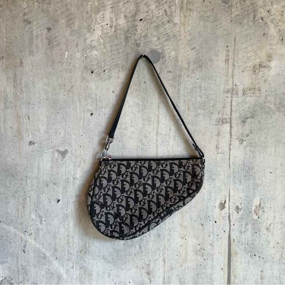 ❌sold❌Vintage Dior Mini Saddle Bag Black Trotter Print